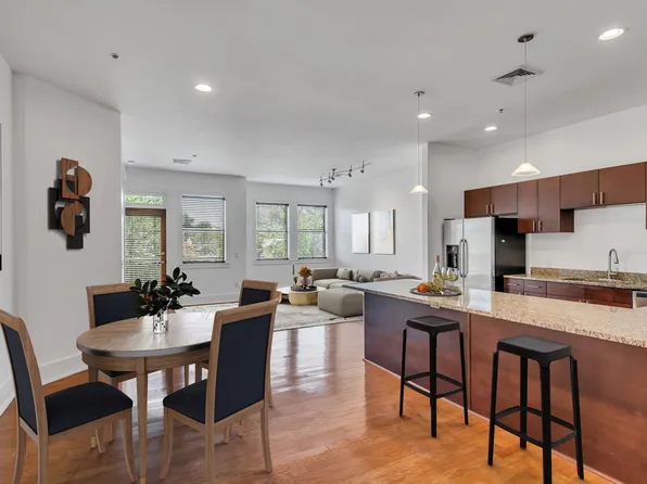 2201 8th Ave S APT 206, Nashville, TN 37204