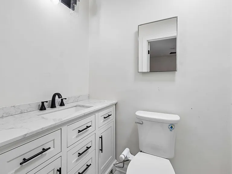 124 Denise Dr — Photo 12