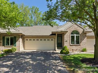 1323 Gleneagle Pl #7, Hudsonville, MI 49426