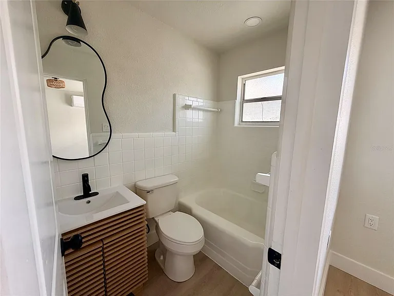 13388 1st St E #B — Photo 7