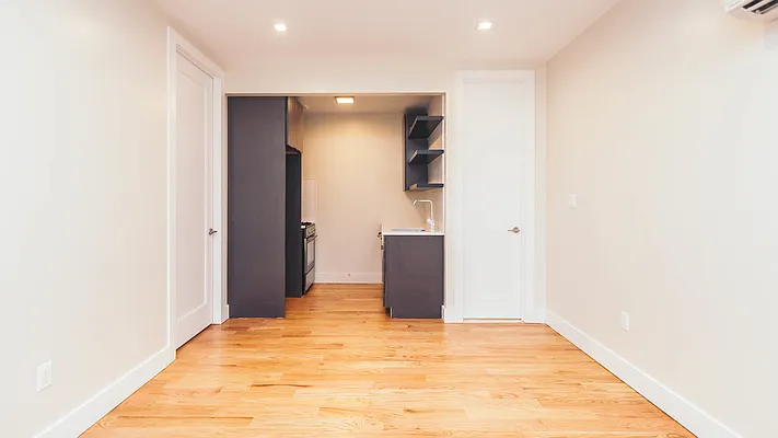 Rented by Nooklyn NYC LLC | media 12