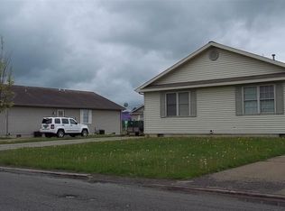 701-704 N Plum St, Plymouth, IN 46563