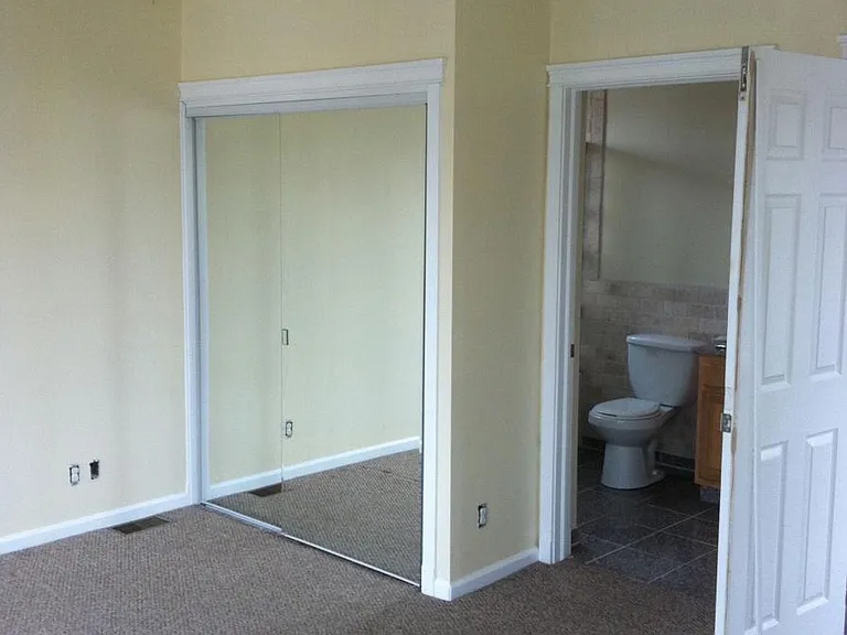 1819 Larkins Way — Photo 10