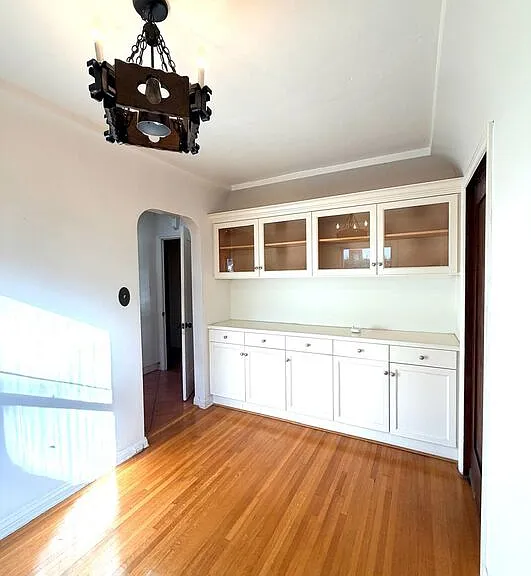 2342 Selby Ave — Photo 13