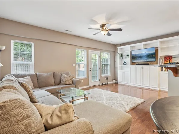 105 Brock St, Yorktown, VA 23690