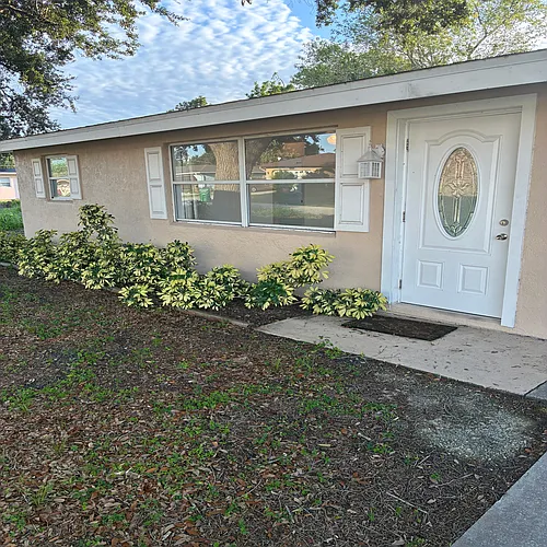 3287 Great Neck St Photo 1 3287 Great Neck St Photo 1