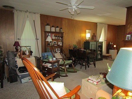 5th image of 522 W Elm St
