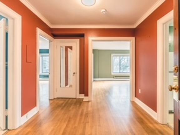 4th image of 5003 15th Ave NE APT 103