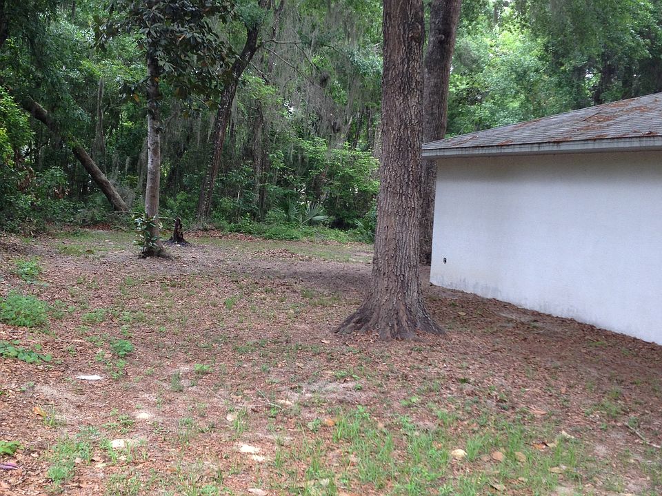 2nd image of 33 Larch Radl