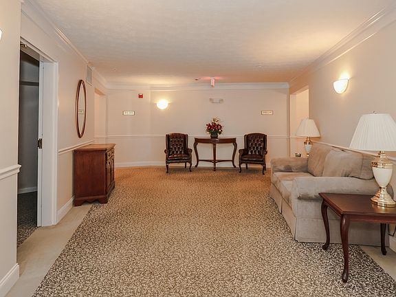 3rd image of 16 James Street #109
