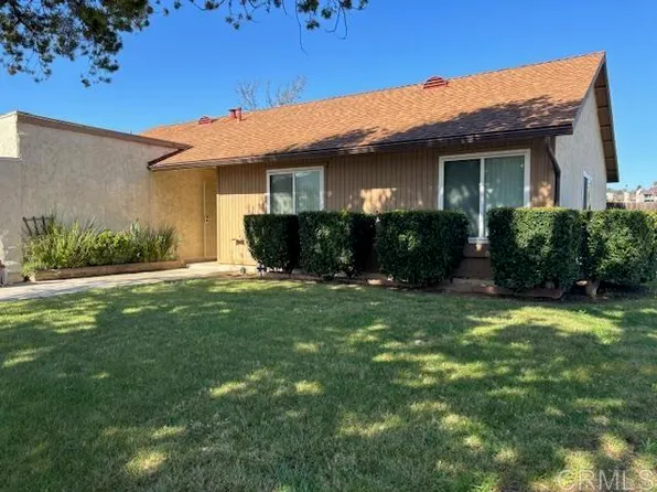 10950 Hansom Ln, Spring Valley, CA 91978