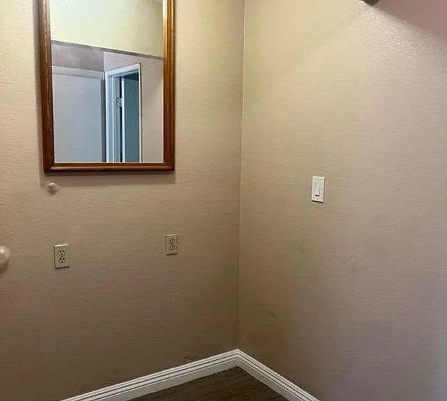 13513 Tracy St #D — Photo 12