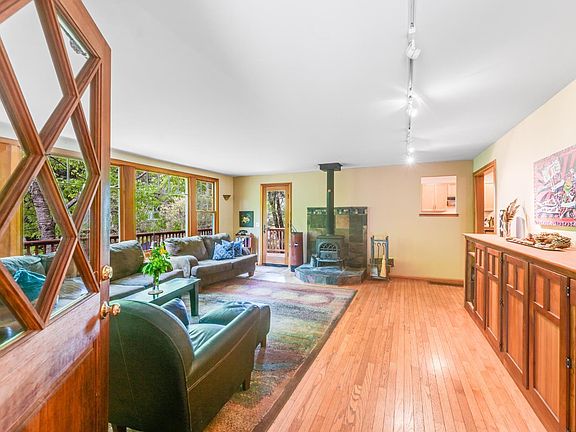 5th image of 169 Resaca Avenue