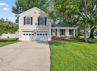 4500 Stone Pine Ct, Chantilly, VA 20151