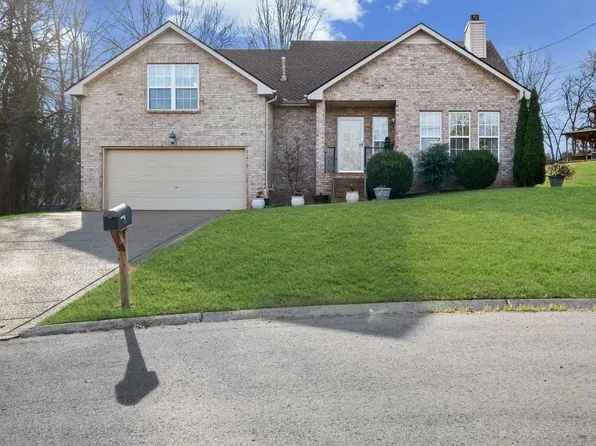 105 Hanover Ct, Hendersonville, TN 37075