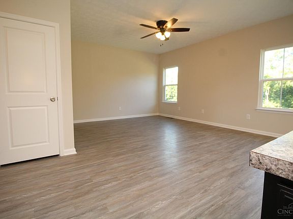 2nd image of 2806 Osage Dr