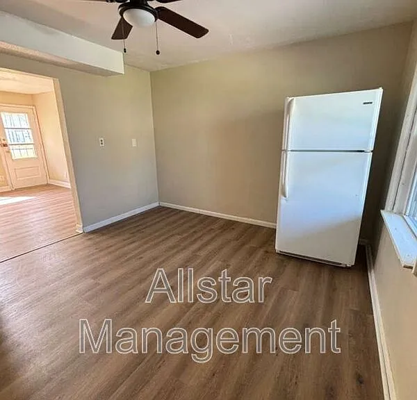938 S Central Dr — Photo 15