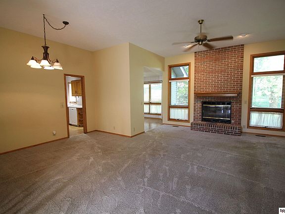3rd image of 4604 Ridgeway Rd