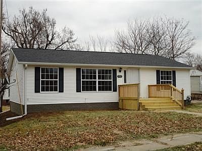 1st image of 802 N A St