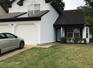 1500 Berkshire Dr, Newport News, VA 23602
