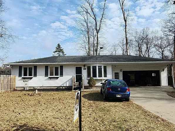 202 Ridge Rd, Oconto Falls, WI 54154