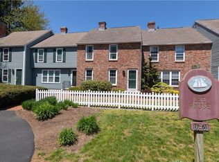 18 Esterly Farms Rd #18, Madison, CT 06443