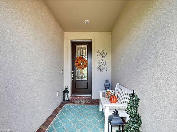 3rd image of 6852 Winding Cypress DR