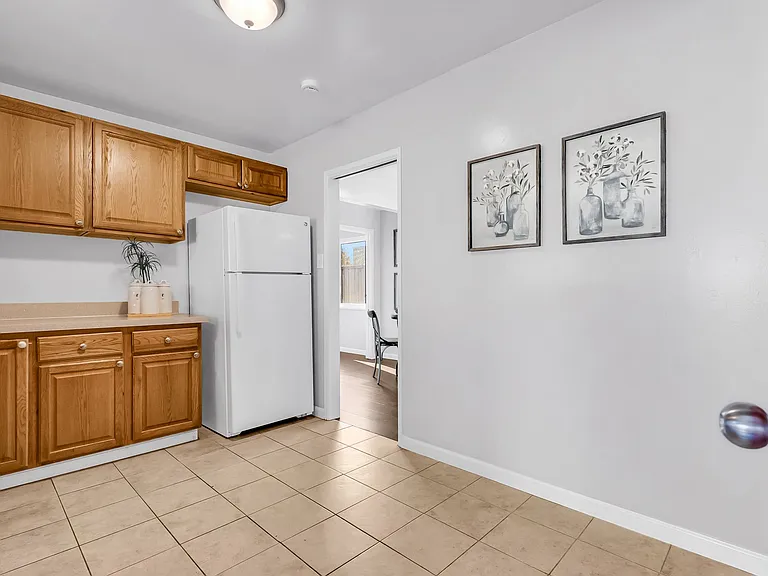 934 Pierce St — Photo 14