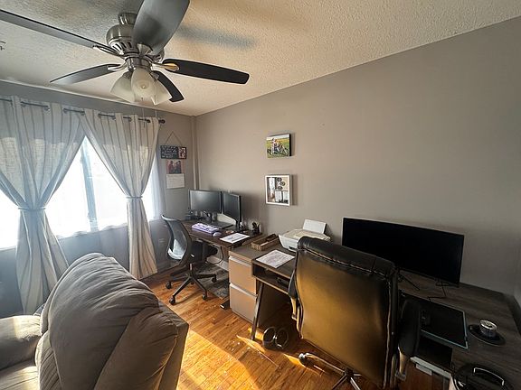 4th image of 701 W Porter St