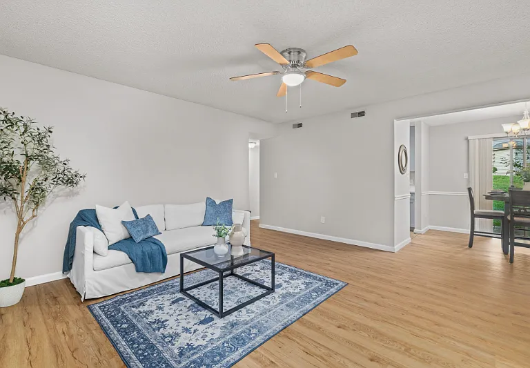 1607 Redbird Cv — Photo 2