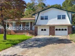 6485 Katie Ln, Morrow, GA