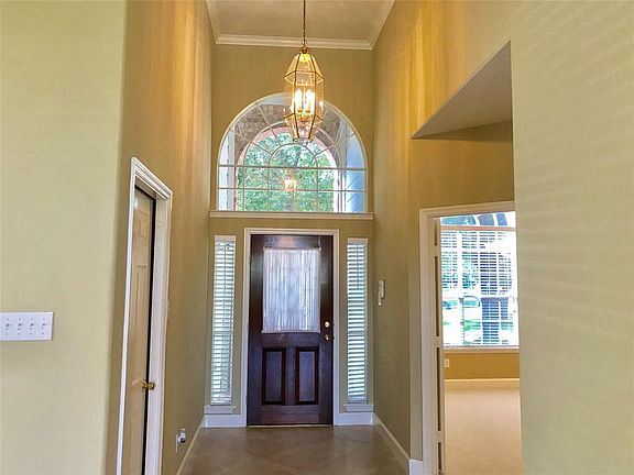 4th image of 1931 Shining Stream Ln