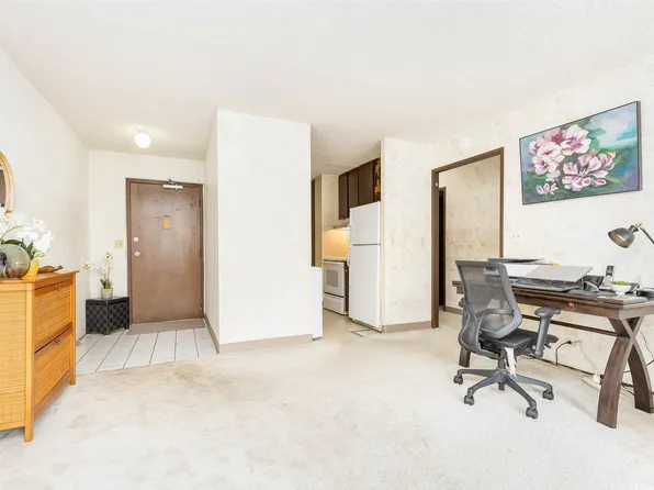 98-1040 Moanalua Rd #1101, Aiea, HI 96701