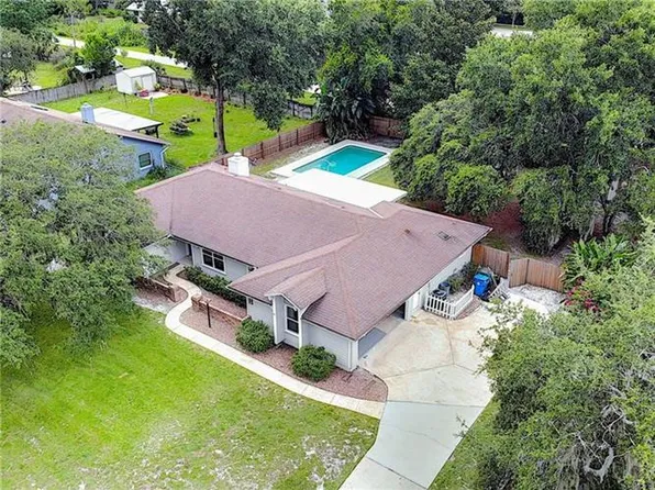 396 Terrace Dr, Oviedo, FL 32765