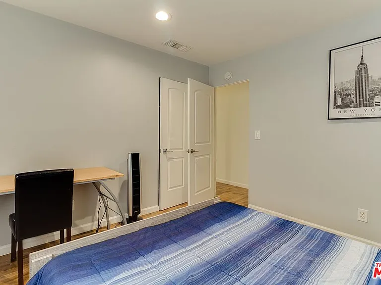 7858 Jamieson Ave — Photo 27