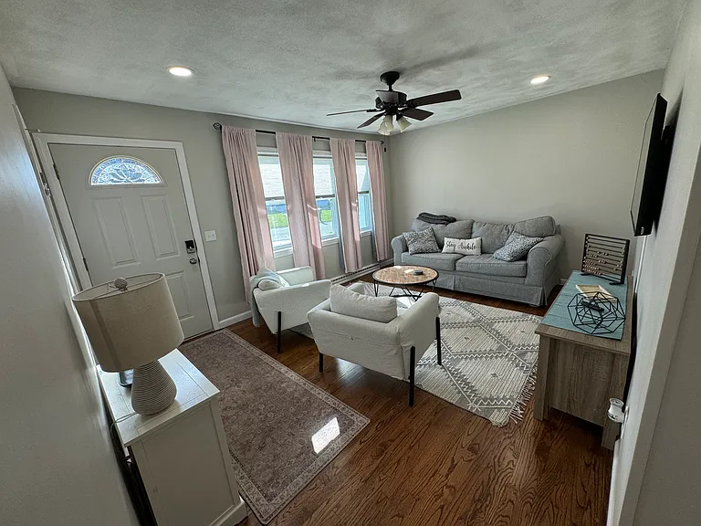 1 Squantum Ct — Photo 6