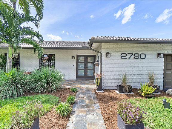 2nd image of 2790 NW 105th Terrace