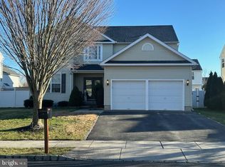 6 Revere Way, Sicklerville, NJ 08081