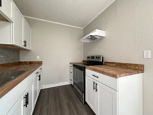 Floor plan 1008/1010 Rhomberg Avenue - 1/2