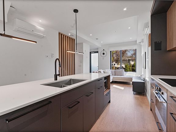 4th image of 606 Foster Ave #209
