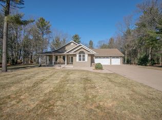 660 River Oaks Trl, Kronenwetter, WI 54455