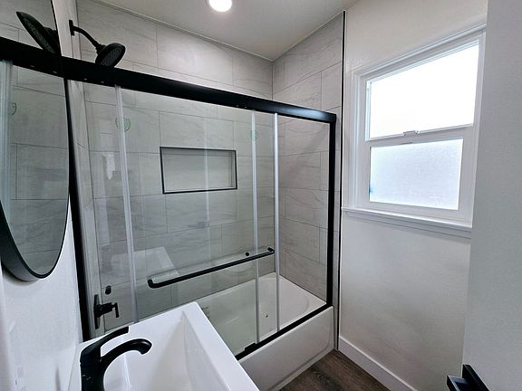 5th image of 241 La Paloma APT B