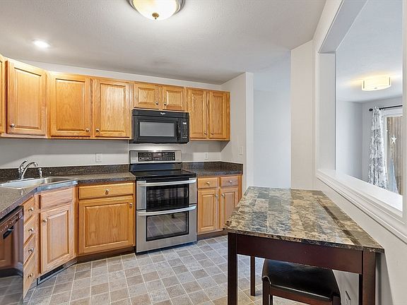 5th image of 40 Mountain Laurel Ln #31