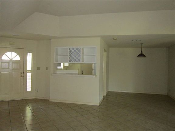 4th image of 5618 La Cana Dr