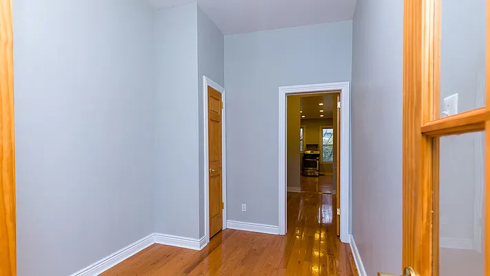 Rented by Nooklyn NYC LLC | media 20