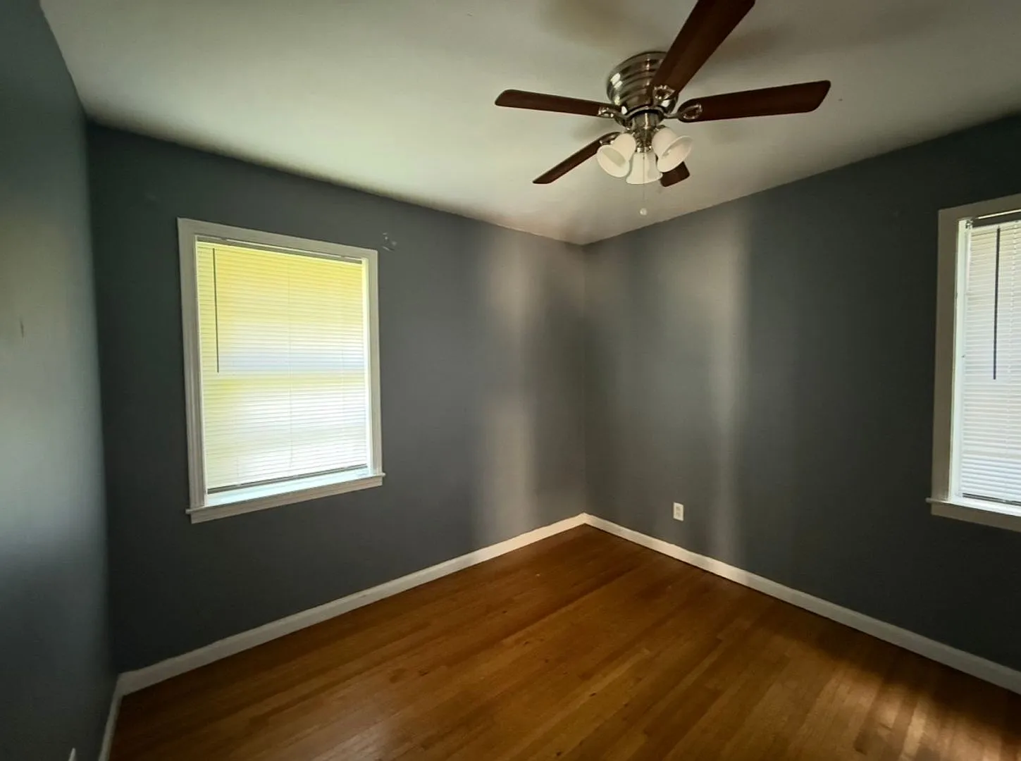 Beautiful 3-Bedroom Home Ready for Move-In — Photo 4