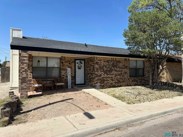 530 E Kiva Dr, Hobbs, NM 88240