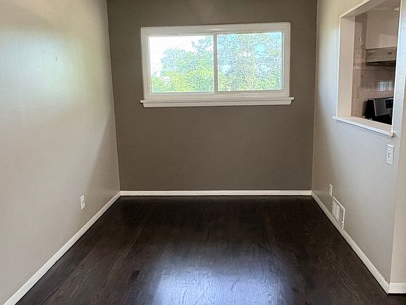 4th image of 10415 Antrim Dr