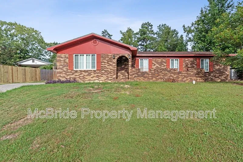 2325 Cadden Rd