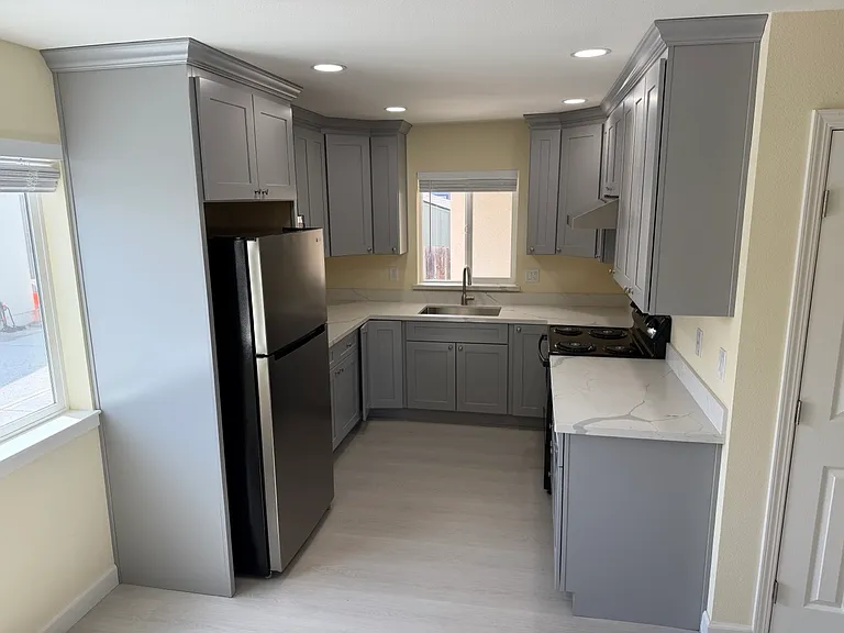 264 N 34th St #2 — Photo 9